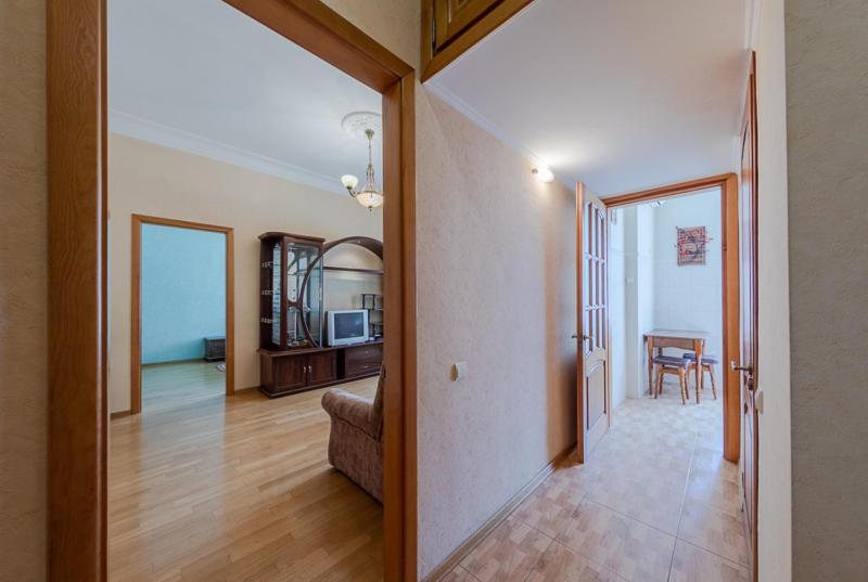 Apartment Near Lva Tolstoho Square Kyiv Exterior photo